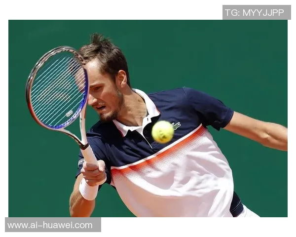 深圳网球队以71分稳居大师赛积分榜首位展现强劲实力