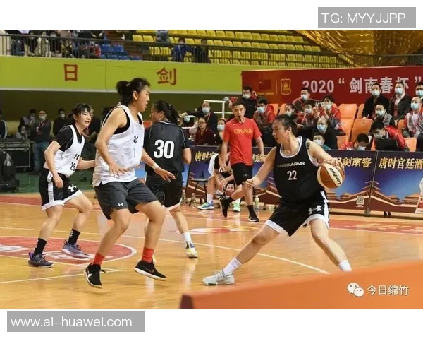 成都篮球队与南京篮球队的精彩对决赛后分析与战术探讨