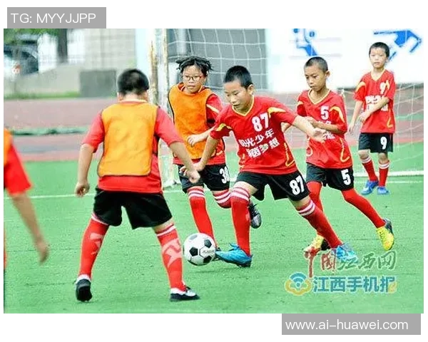 成都足球队的耐力揭秘：从训练到比赛的全景探索